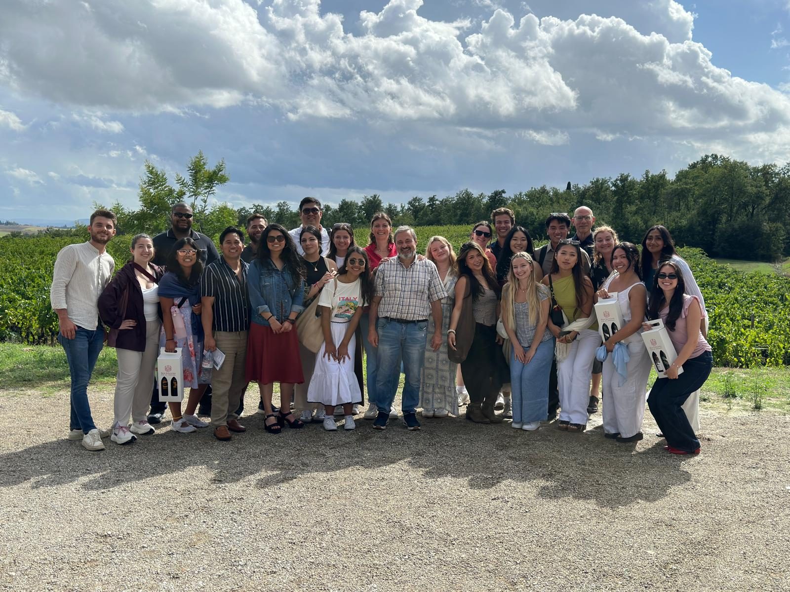 Italy study tour group at a Tuscan vineyard